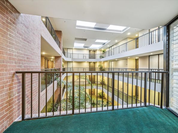 9333 Memorial Drive 301, Houston TX 77024