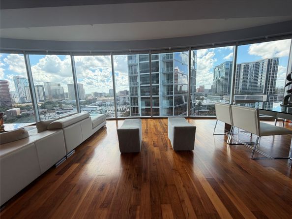 1600 Post Oak Boulevard 1206, Houston TX 77056