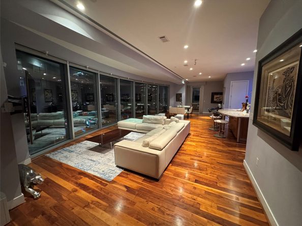 1600 Post Oak Boulevard 1206, Houston TX 77056