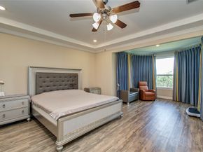 66 Zenith Lane, Sugar Land TX 77498
