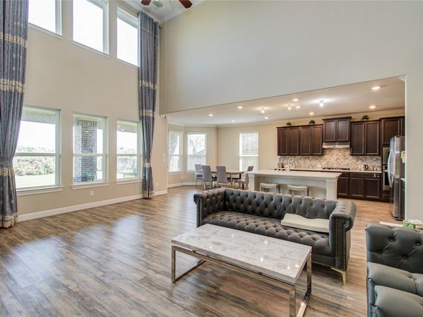 66 Zenith Lane, Sugar Land TX 77498