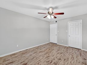 5208 Arboles Drive A4, Houston TX 77035