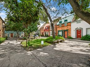 5208 Arboles Drive A4, Houston TX 77035