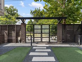 4219 Allen Street, Houston TX 77007