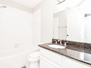 12869 Kingsbridge Lane, Houston TX 77077