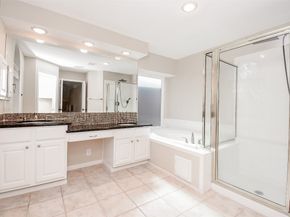 12869 Kingsbridge Lane, Houston TX 77077