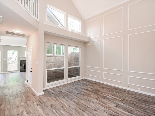 12869 Kingsbridge Lane, Houston TX 77077