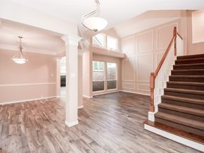 12869 Kingsbridge Lane, Houston TX 77077