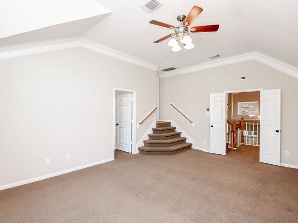 12869 Kingsbridge Lane, Houston TX 77077