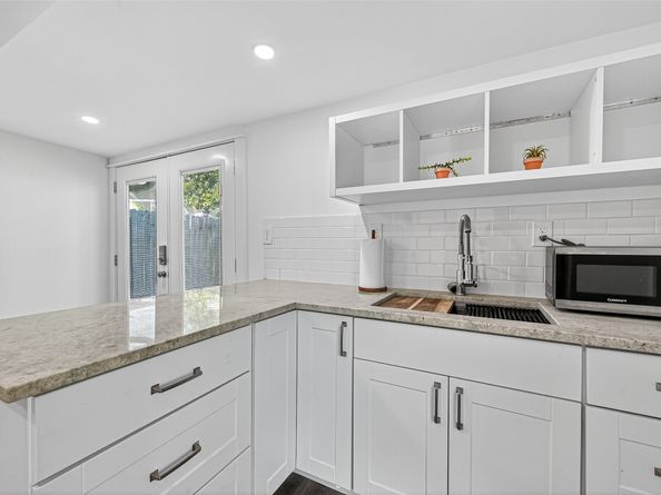 5508 Truett Street, Houston TX 77023