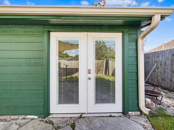 5508 Truett Street, Houston TX 77023