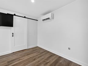 5508 Truett Street, Houston TX 77023