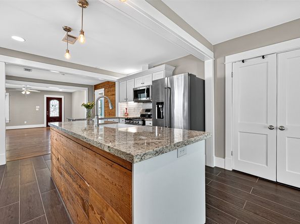 5508 Truett Street, Houston TX 77023