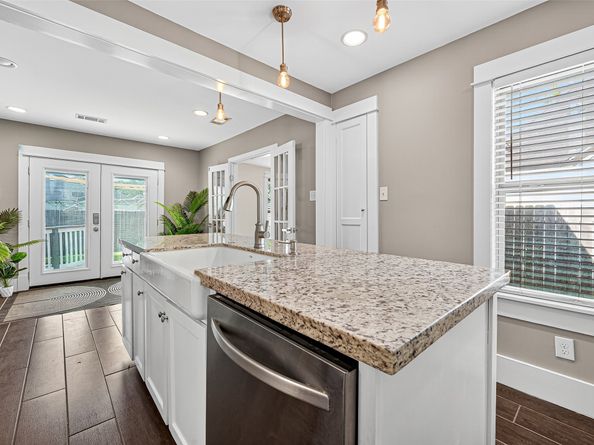 5508 Truett Street, Houston TX 77023