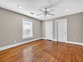 5508 Truett Street, Houston TX 77023