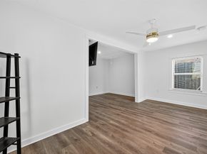 5508 Truett Street, Houston TX 77023