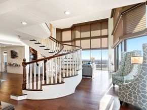 3350 Mccue Road 2402, Houston TX 77056