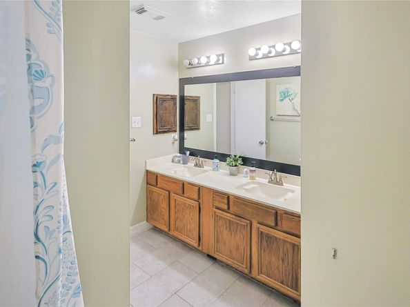 16114 Arborlea Drive, Friendswood TX 77546