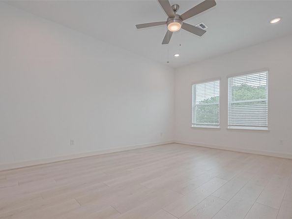 8911 Grovner Place, Houston TX 77055