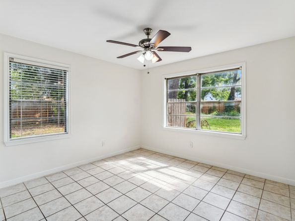 6038 Woodbrook Lane, Houston TX 77008