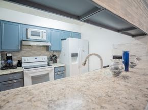 10169 Oakberry Street, Houston TX 77042