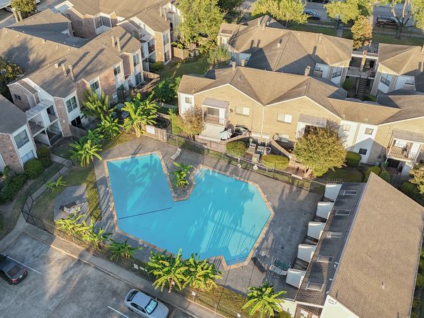10169 Oakberry Street, Houston TX 77042