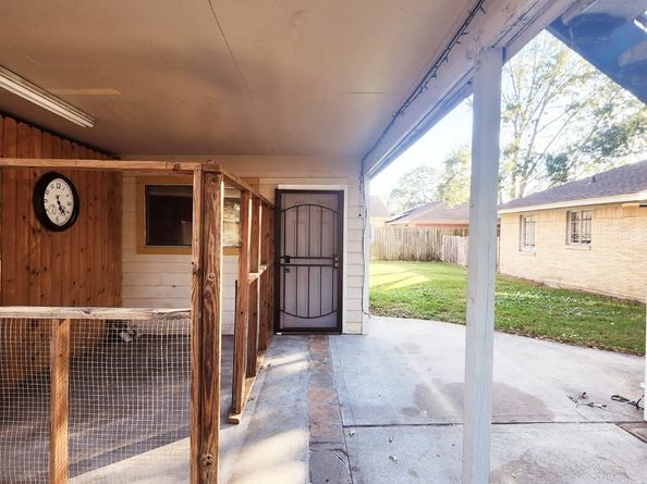 11314 Courtshire A, Houston TX 77076