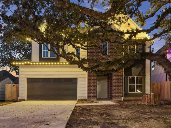 1614 Woodcrest Drive, Houston TX 77018