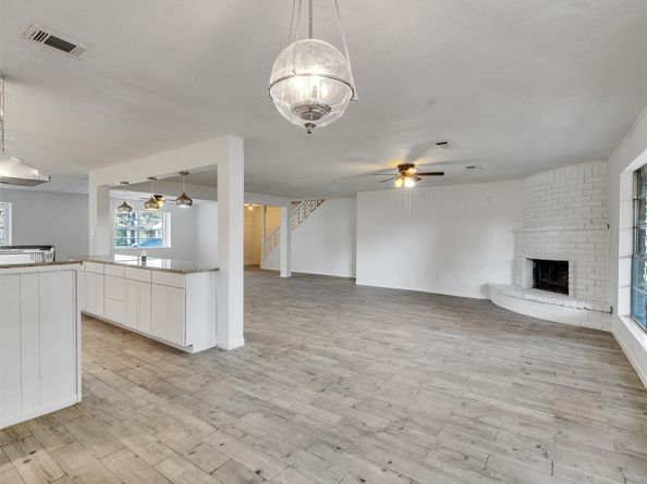 12710 Crow Valley Lane, Houston TX 77099