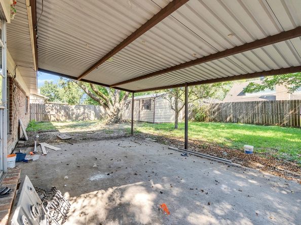 12710 Crow Valley Lane, Houston TX 77099