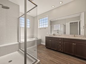 1040 W 26th Street A, Houston TX 77008