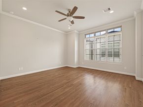 1040 W 26th Street A, Houston TX 77008