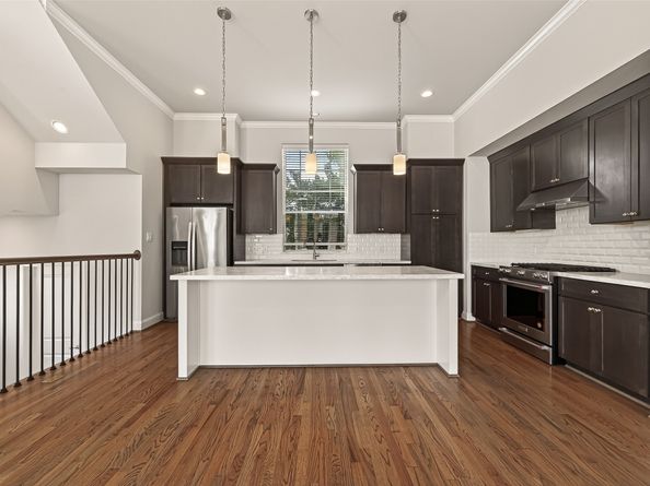 1040 W 26th Street A, Houston TX 77008