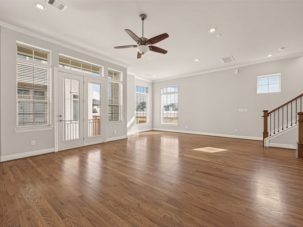 1040 W 26th Street A, Houston TX 77008