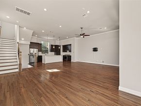 1040 W 26th Street A, Houston TX 77008