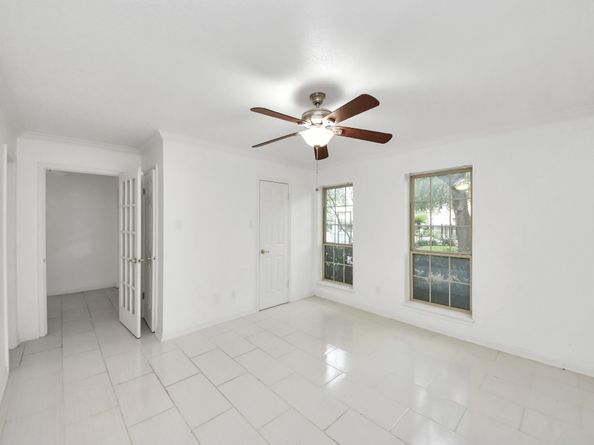 832 Wax Myrtle lane 832, Houston TX 77079