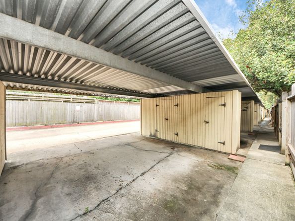 832 Wax Myrtle lane 832, Houston TX 77079