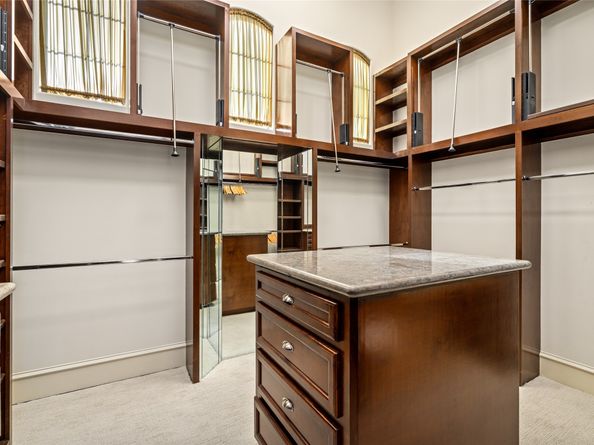 3511 Avignon Court, Houston TX 77082