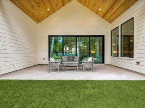 9908 Warwana Road, Houston TX 77080