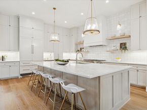 9908 Warwana Road, Houston TX 77080