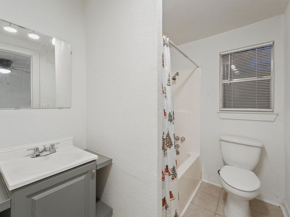 11301 O Donnell Drive, Houston TX 77076