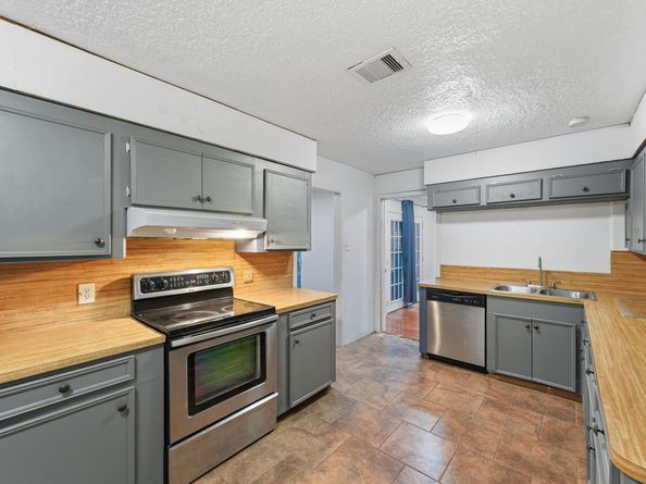 11301 O Donnell Drive, Houston TX 77076