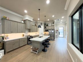 2437 Prairie Hollow Lane, Houston TX 77077