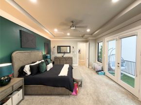 2437 Prairie Hollow Lane, Houston TX 77077