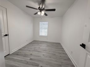 7507 Arnim Street, Houston TX 77087