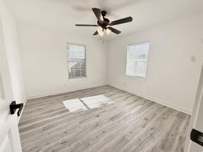 7507 Arnim Street, Houston TX 77087