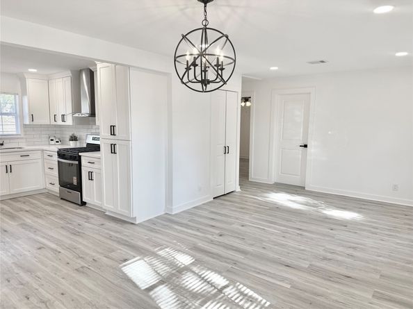 7507 Arnim Street, Houston TX 77087