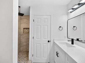 7422 Wiley Road, Houston TX 77016