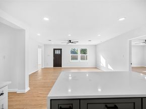 7422 Wiley Road, Houston TX 77016