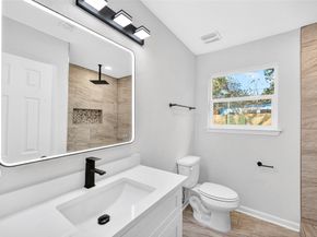 7422 Wiley Road, Houston TX 77016